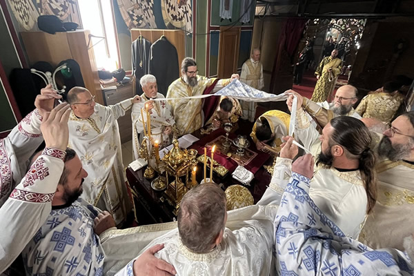 Св. Јосиф Солунски, преп. Ксенофон и Марија со чедата